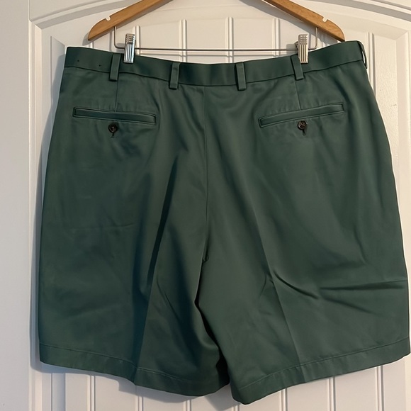 Brooks Brothers 346 Chino Shorts Size 42 - Picture 3 of 5
